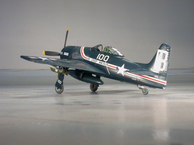 Revell 04680 F8F-1 Bearcat (1/72)  – image 5