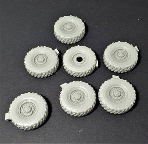 Panzer Art RE35-709 FMTV Roues de route (Michelin) 1/35  – Bild 2