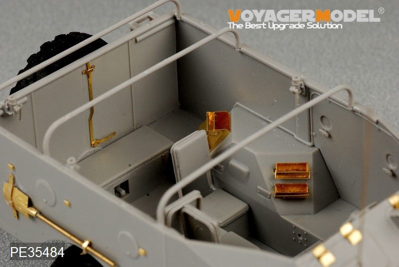 Maquette Voyager PE35484 BTR-40 APC russe moderne pour TRUMPETER 05517 1/35 – Bild 7