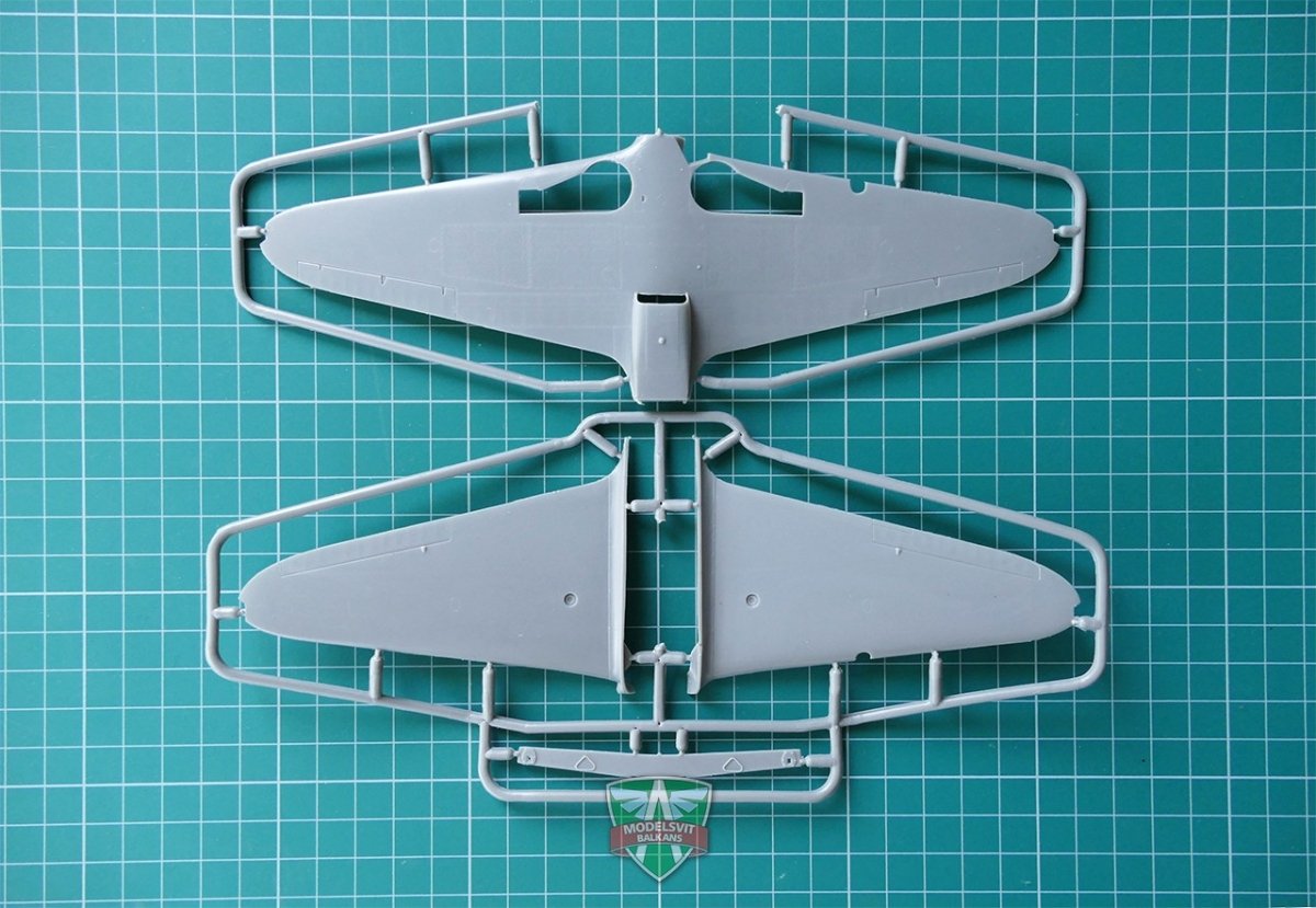 Modelsvit 4801 Yak-1B Soviet fighter 1/48 – zdjęcie 5