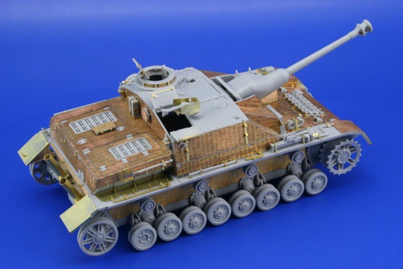 Eduard 35948 Zimmerit StuG. IV Ausf. G fin 1/35 Dragon – immagine 5