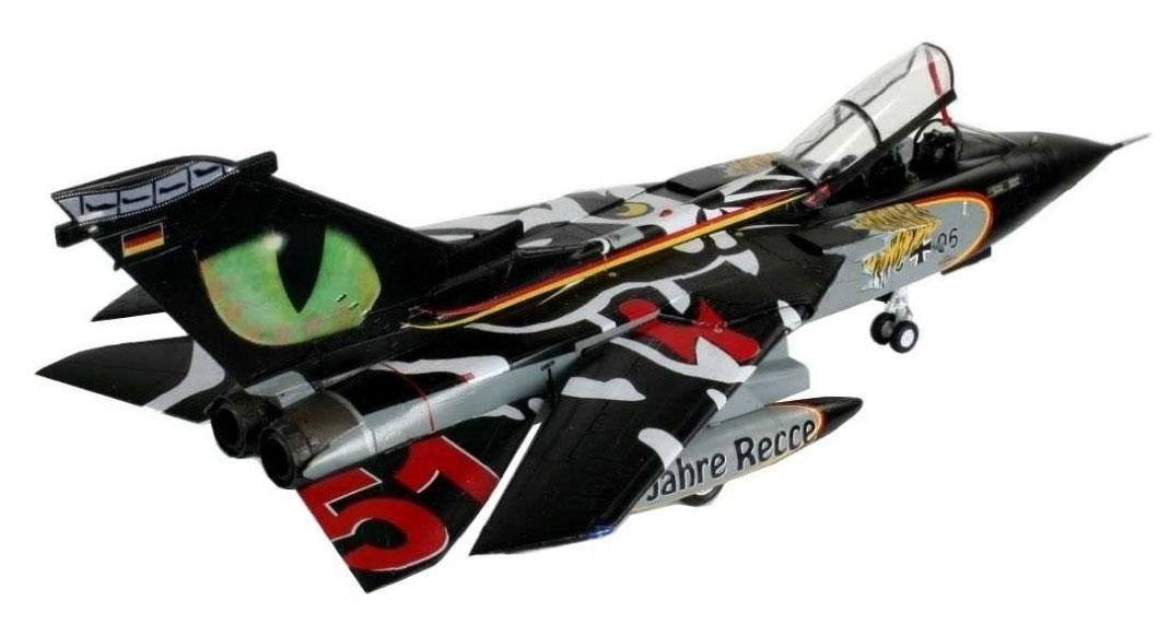 Revell 04695 Tornado Tigermeet 2009 1/72 – image 3