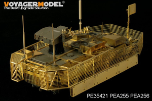 Modèle Voyager PEA256 Dispositif anti-IED Rhino de la famille Stryker américaine moderne/VHF/UHF (GP) 1/35  – image 4