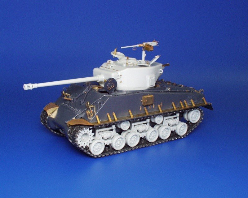 Eduard 35377 M-4A3E8 Sherman 1/35 Dragon – Bild 3