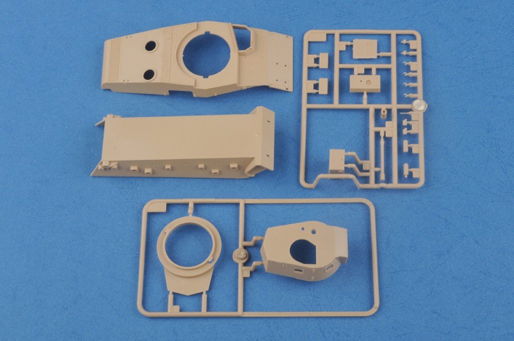 Hobby Boss 82479 Char léger hongrois 43M Toldi III (C40) (1/35) – image 5
