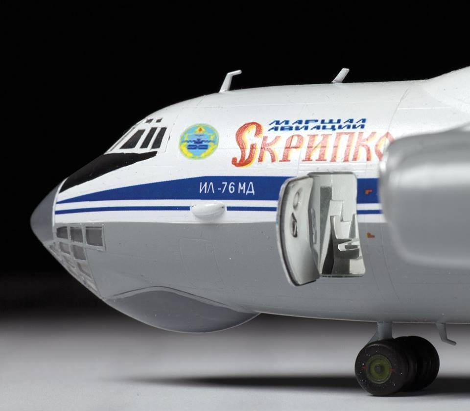 Zvezda 7011 avion de transport stratégique russe Il-76MD (1/144) – immagine 3