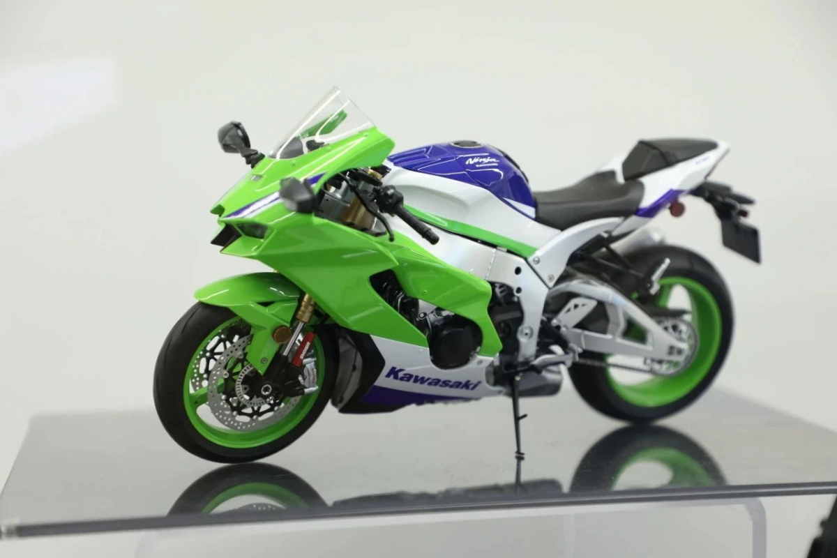 Meng Model MT-007 Kawasaki Ninja ZX-10R 1/9 – zdjęcie 2