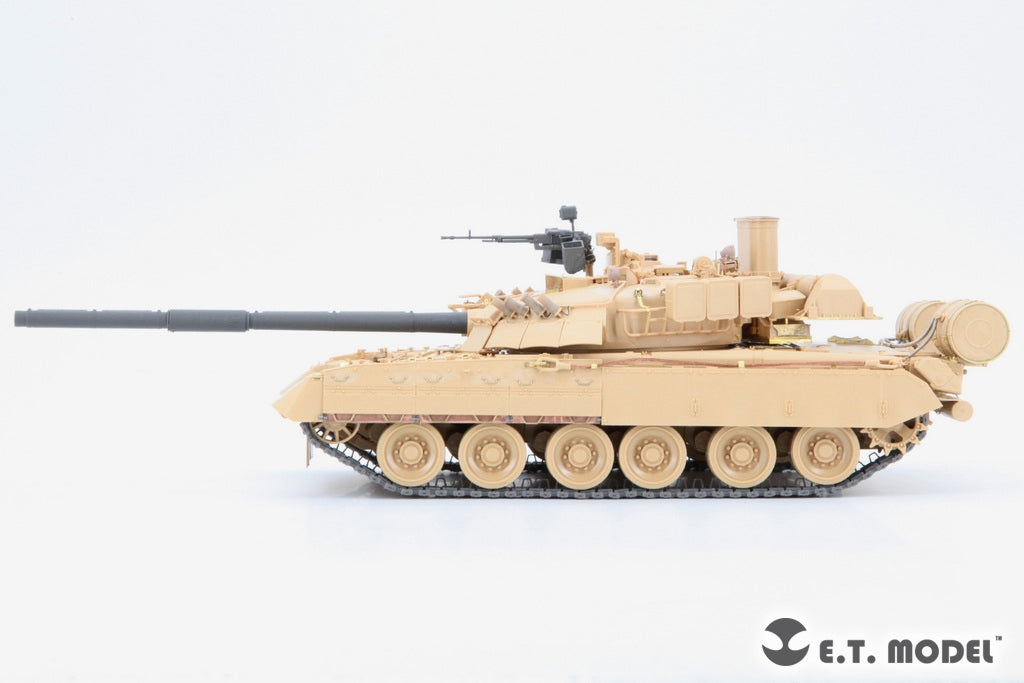 Maquette ET E35-320 Char de combat principal russe T-80U 1/35 – image 6