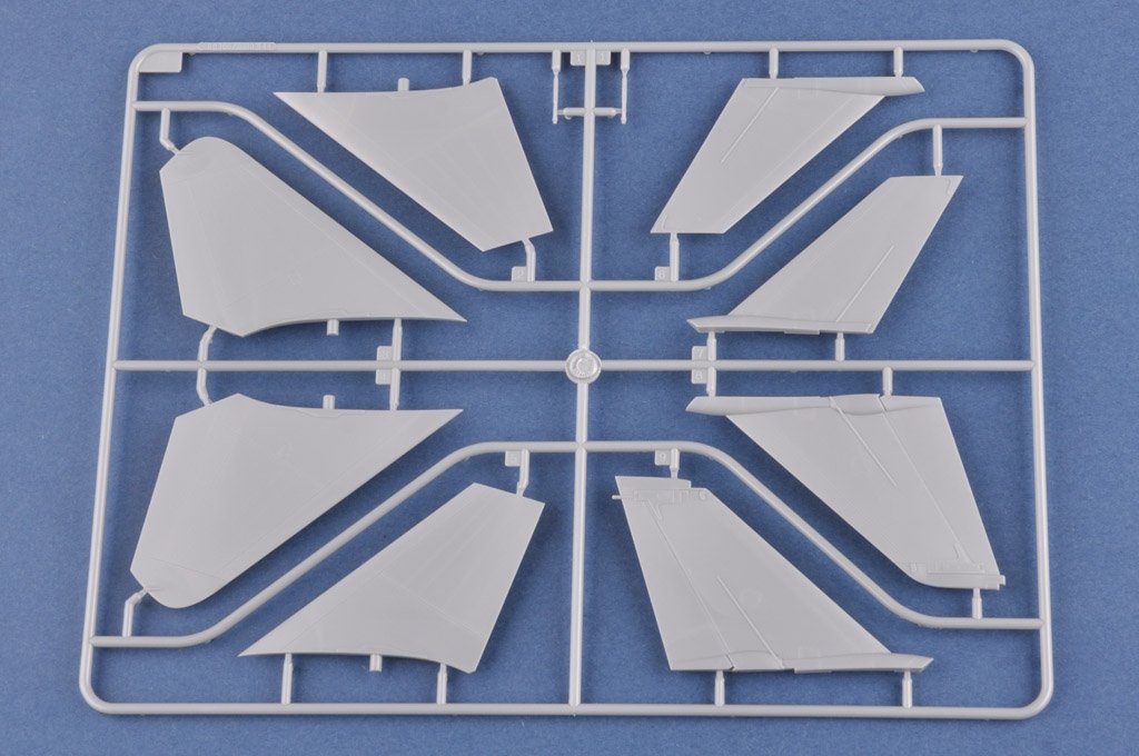 Hobby Boss 81771 IRIAF Persian Cat F-14A Tomcat 1/48 – Bild 11