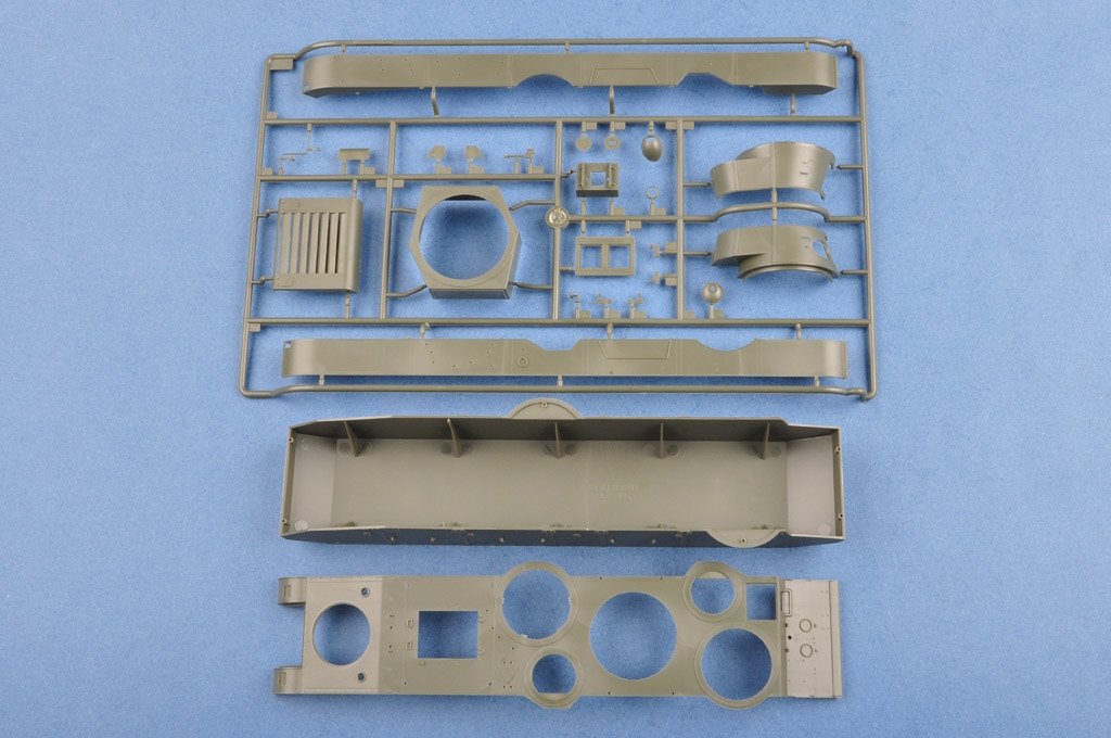 Hobby Boss 83844 Soviet T-35 Heavy Tank-Late – zdjęcie 9