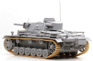 Cyber ​​​​Hobby 6616 Sd.Kfz.141/3 Pz.Kpfw.III (FL) (1/35) – image 6