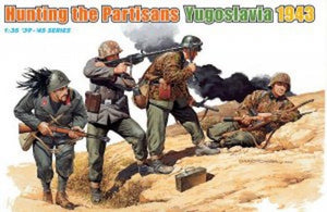 Dragon 6491 Chasse aux partisans, 1943 (1/35)