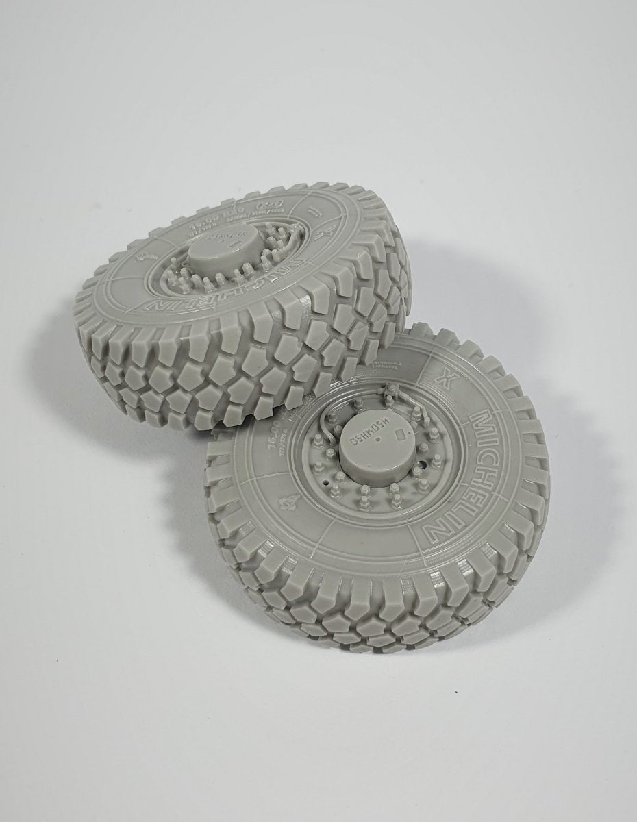 Panzer Art RE35-744 MTVR M24 Roues de route (Michelin) 1/35  – Bild 2