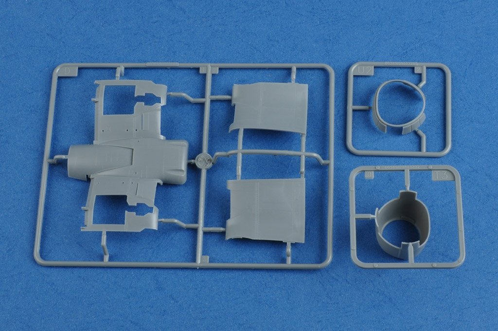 Hobby Boss 80389 F4U-5 Corsair 1/48 – image 5