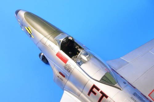 Specjal Hobby 32048 F-80C Étoile filante sur la Corée (1/32)  – Bild 5