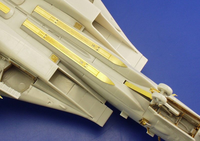 Eduard 73234 F-14A 1/72 HASEGAWA – Bild 7