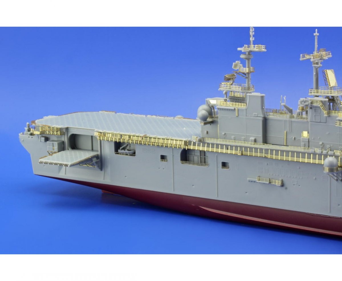 Eduard 17033 USS Wasp LHD-1 HOBBY BOSS 1/700 – image 8