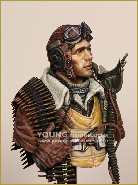 Young Miniatures YM1894 B-24 MUNNER USAAF Seconde Guerre mondiale 1/10 – immagine 4