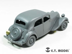 ET Model E35-229 Voiture d&amp;#39;état-major CITROËN Traction 11CV de la Seconde Guerre mondiale (Pour TAMIYA 35301) (1/35) – image 4
