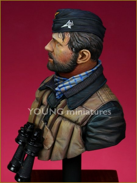 Young Miniatures YM1818 ÉQUIPAGE DE SOUS-MARIN GUERRE MONDIALE 1/10 – image 9
