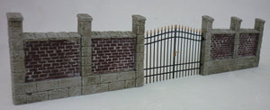 RT-Diorama 35230 Clôture en fer forgé avec mur de briques 1/35 – image 3