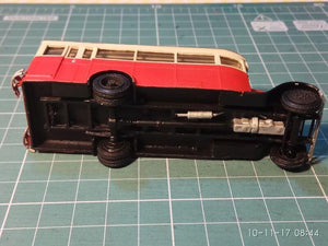 Maquette de bus soviétique ZiS-8 au 1/72 (réf. 72110)  – Bild 4