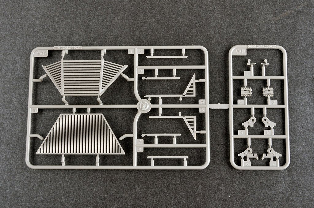 Trumpeter 09609 Char russe T-72B1 avec KTM-6 et blindage à grille 1/35 – immagine 13