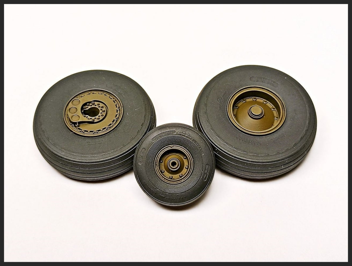 Propelle transparente ! CPA35002 Jeu de roues Tarhe CH-54A pour kit ICM 1/35 – image 4