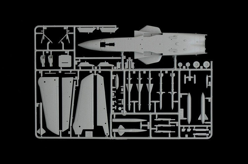 Italeri 1336 Tornado IDS/ECR Couleurs Spéciales (1/72) – immagine 5