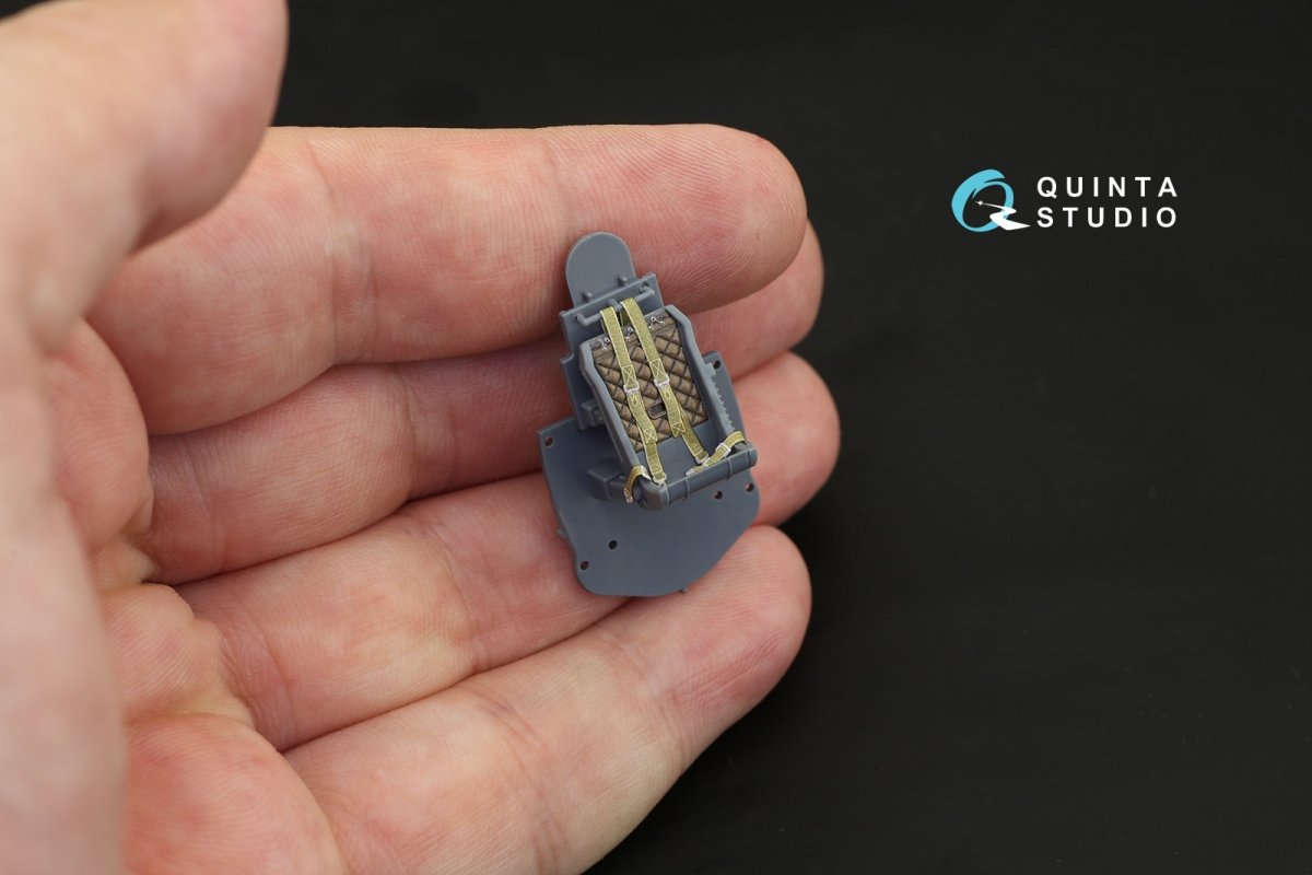 Intérieur imprimé en 3D et coloré sur papier décalcomanie Quinta Studio QD48191 Tempest Mk.V (Eduard) 1/48  – immagine 6