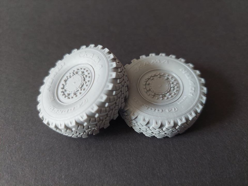 Roues de route Panzer Art RE35-722 Kamaz K-4386 « Typhoon » 1/35