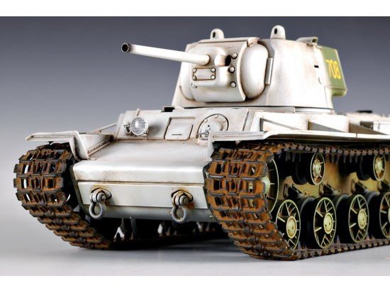 Trumpeter 00359 Russie KV-1 modèle 1942 Char lourd à tourelle moulée (1/35) – image 4