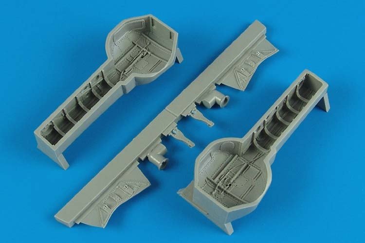 Baie de train d&amp;#39;atterrissage Aires 2160 A6M5 Zero 1/32 Tamiya