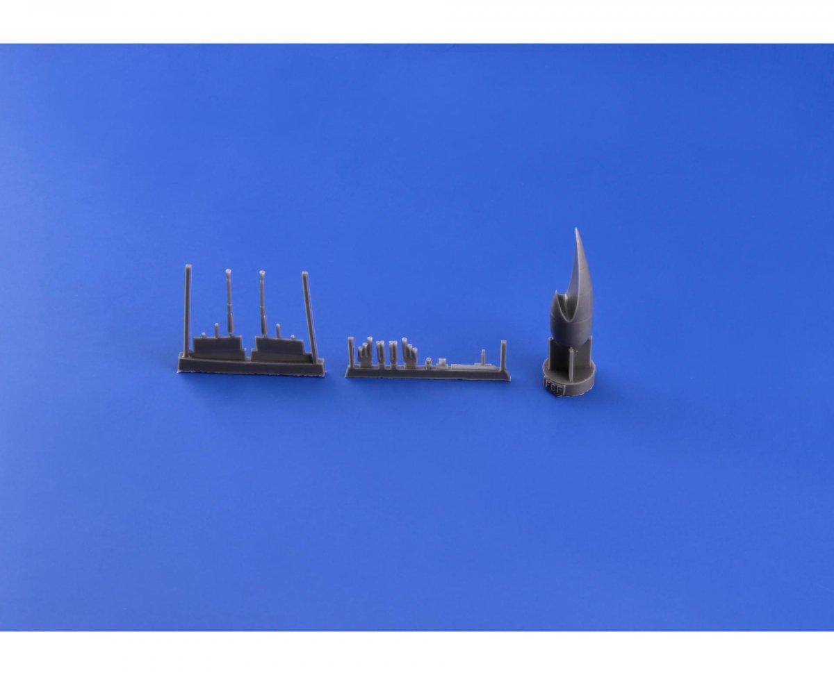 Eduard 84133 F6F-5N Chasseur de nuit 1/48 – immagine 10
