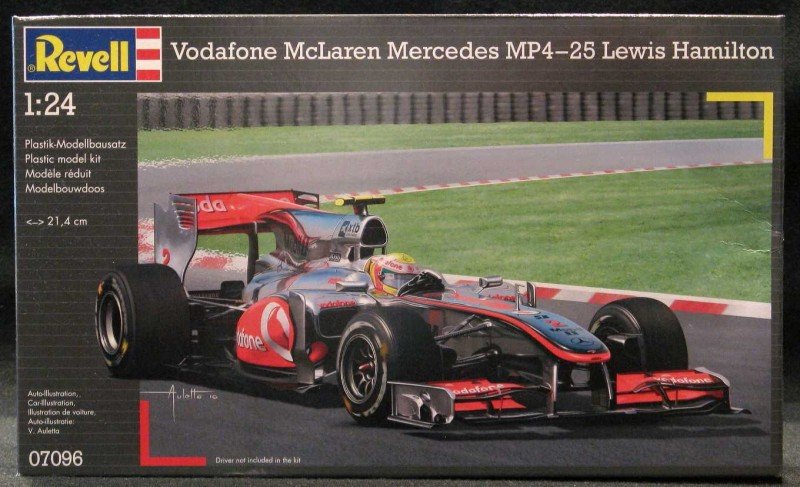 Revell 07096 McLaren Mercedes MP4-25 (L. Hamilton) 1/24