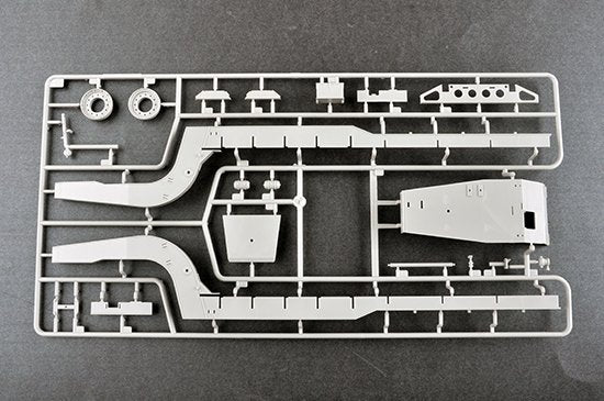 Trumpeter 01065 MAZ-537G Type de production tardive avec semi-remorque ChMZAP-9990 1/35  – immagine 13