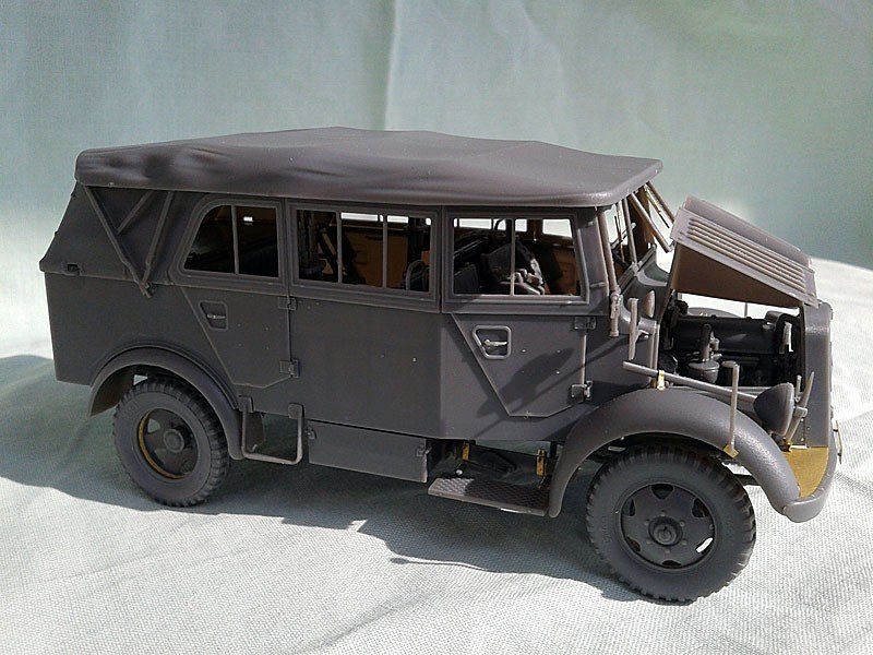 Miniart 35147 L1500A Kfz.70 Voiture de personnel allemande (1/35) – Bild 2