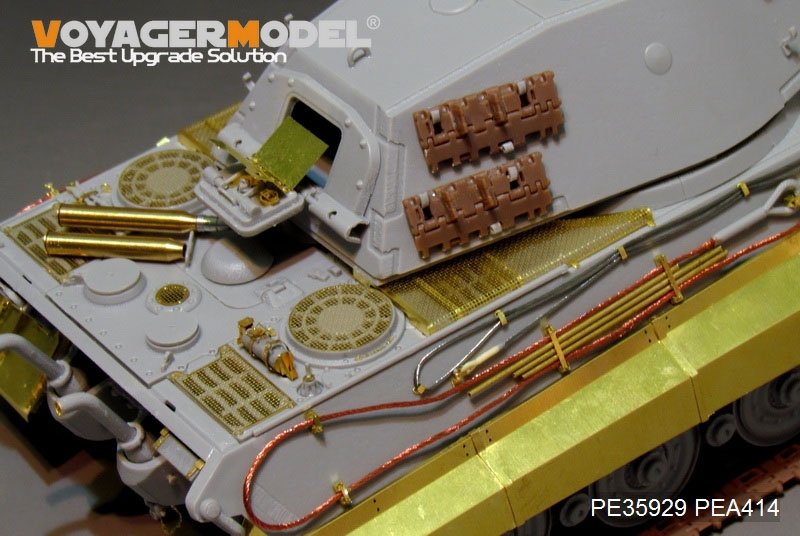 Maquette Voyager PE35929 Char King Tiger allemand de la Seconde Guerre mondiale (tourelle Porsche) pour HOBBYBOSS 84530 1/35  – immagine 13