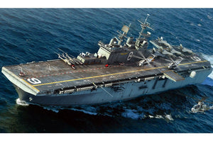 Hobby Boss 83407 USS Bonhomme Richard LHD-6 1/700