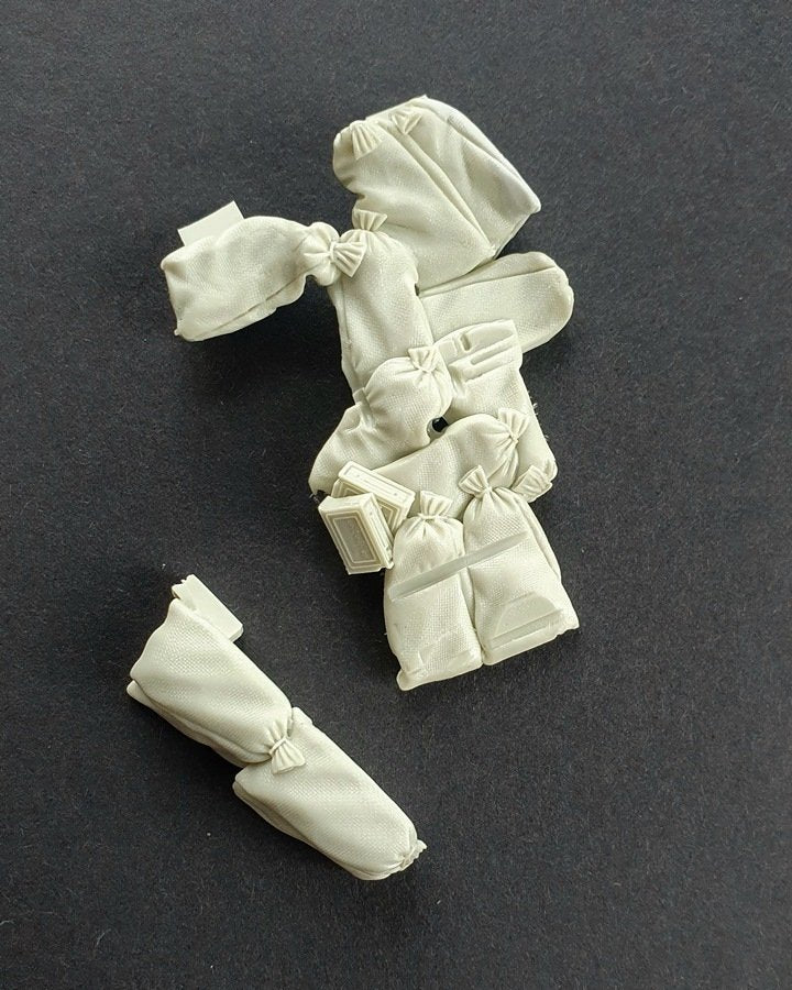 Panzer Art RE35-720 Willys Jeep floor&windscreen sandbags set 1/35