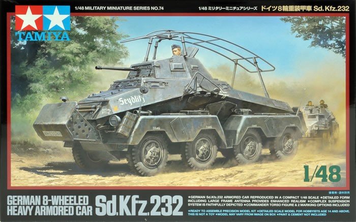 Tamiya 32574 Sd.Kfz. 232 Voiture blindée lourde allemande à 8 roues (1/48)