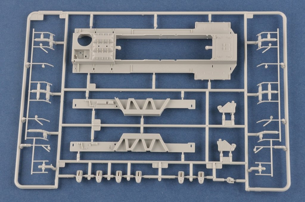 Hobby Boss 82961 Camion allemand KARL-Geraet 040/041 sur châssis de transport ferroviaire 1/72 – image 7