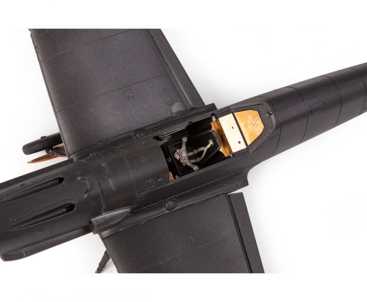 Eduard FE1549 Bf 109E-4/7 seatbelts STEEL TAMIYA 1/48