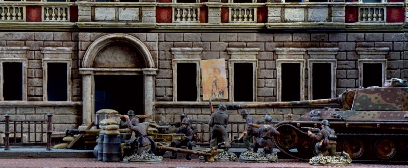 Italeri 6112 BATAILLE DE BERLIN Diorama Set (1/72) – image 6