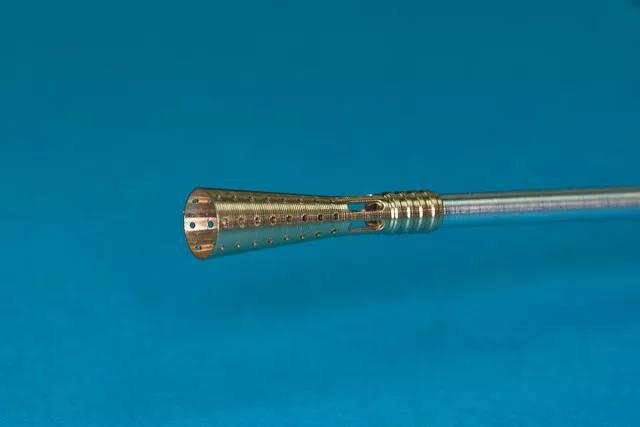 RB Model 35B105 5.5cm Flak barrels Used in prototype of E-50 &amp;quot;Flakpanzer&amp;quot; Set include 2 complete barrels 1/35 – zdjęcie 2