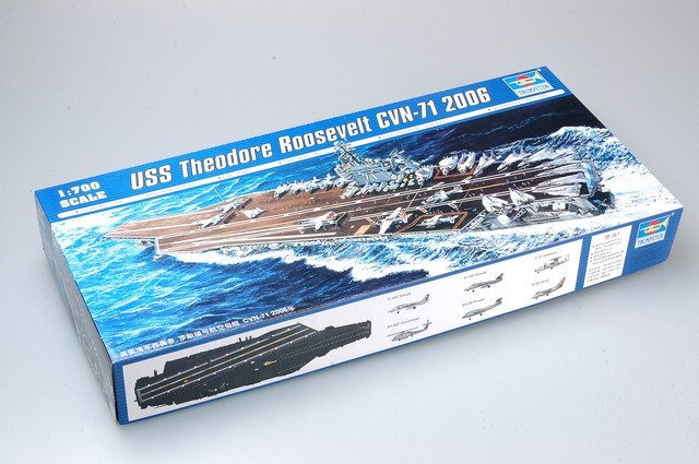 Trumpeter 05754 USS Theodore Roosevelt CVN-71 2006 1/700 – image 2