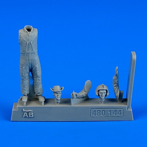 Aerobonus 480144 Pilote d&amp;#39;hélicoptère de l&amp;#39;armée américaine - Guerre du Vietnam 1960-1975 1/48