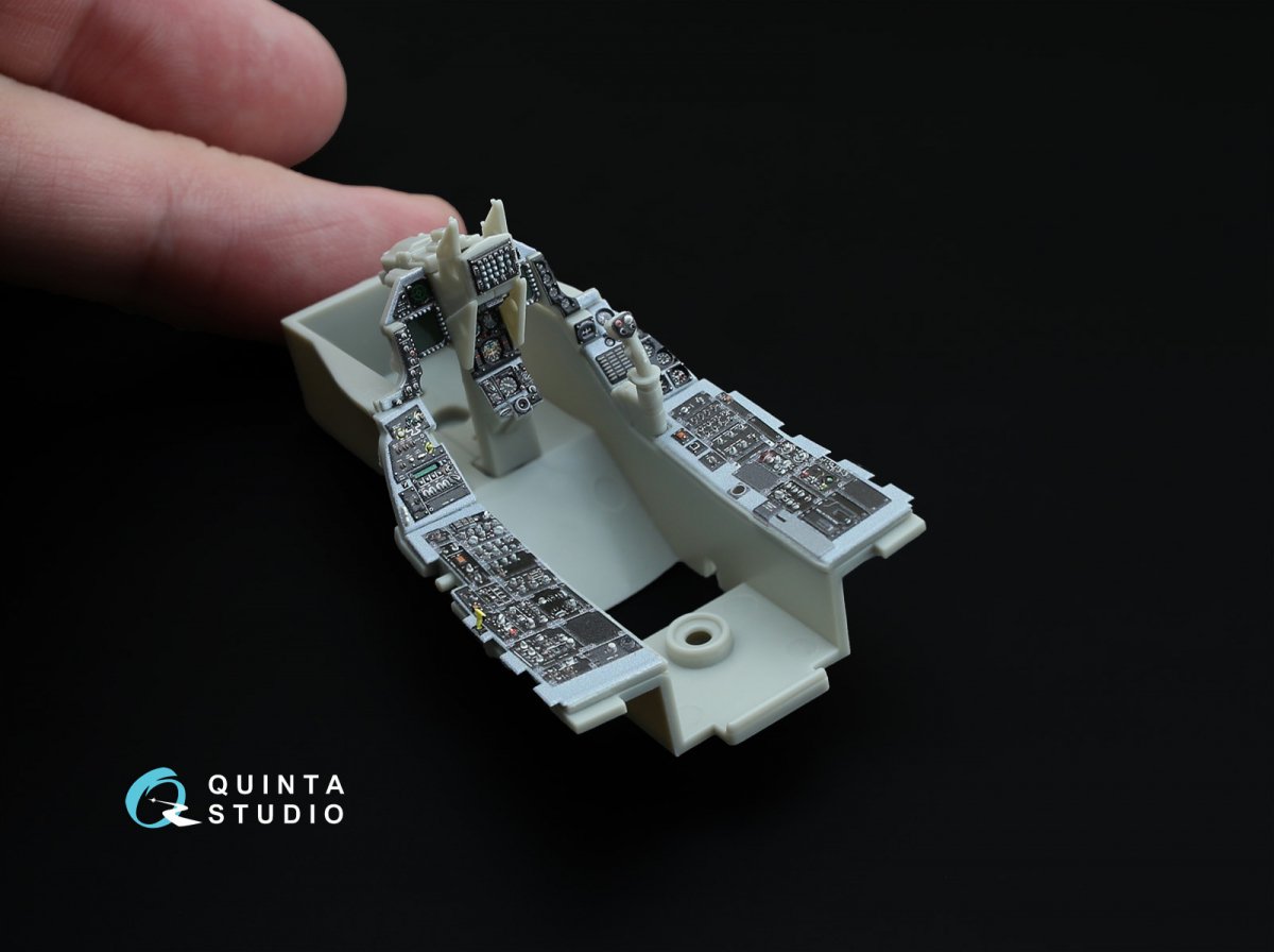 Intérieur imprimé en 3D et coloré sur papier décalcomanie Quinta Studio QDS-32003 F-16C (Tamiya) (petite version) 1/32 – image 3