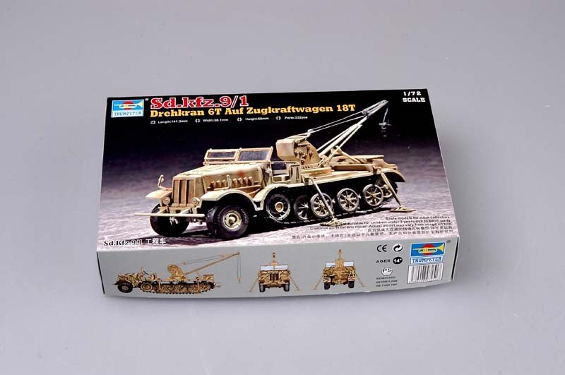 Trumpeter 07251 Drehkran 6t sur Zugkraftwagen 18t (Sd.kfz.9/1) (1/72) – image 2