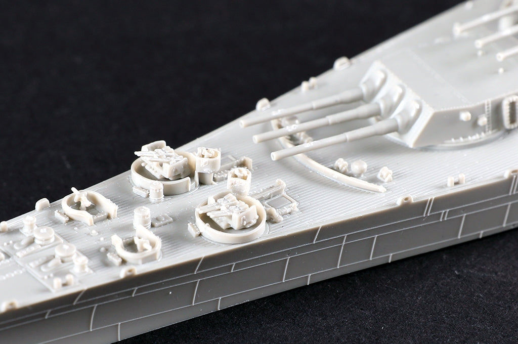 Trumpeter 06749 USS Iowa BB-61 1/700 – immagine 11